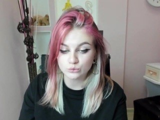 karensilk naked in her Live Sex Chat