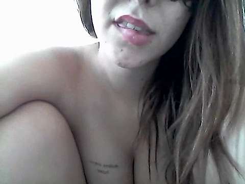 Lilithfantini naked stripping on cam for live sex video chat