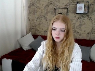 MelissaKirk naked in her Live Sex Chat