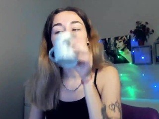 Netrina naked in her Live Sex Chat