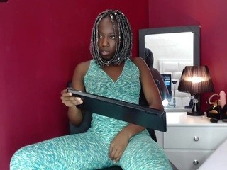 Celeste Roberts , ♥ naked in her Live Sex Chat