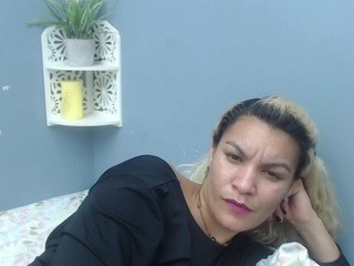 ChelseaRivera1 naked in her Live Sex Chat