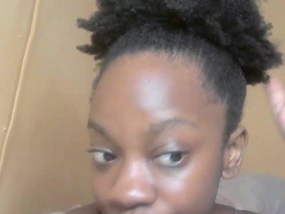 coco-babe naked in her Live Sex Chat