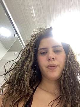 DannaPrincesss naked stripping on cam for live sex video chat