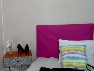 dearchloe naked in her Live Sex Chat