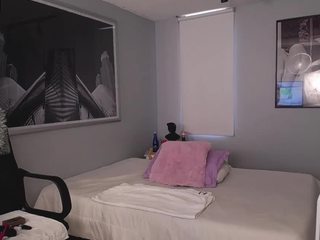 ? , ℓα∂∂у ⭐ naked in her Live Sex Chat