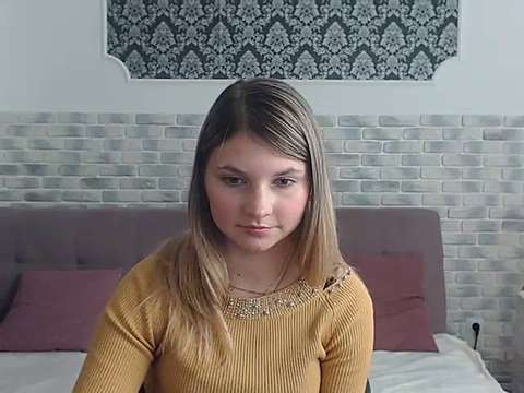 Fairy_Girl_ naked stripping on cam for live sex video chat