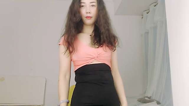 GoodGirl- naked stripping on cam for live sex video chat