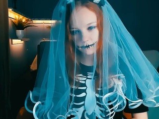 HarleyQuinsy naked in her Live Sex Chat