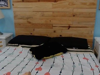 jessy-laurens naked in her Live Sex Chat