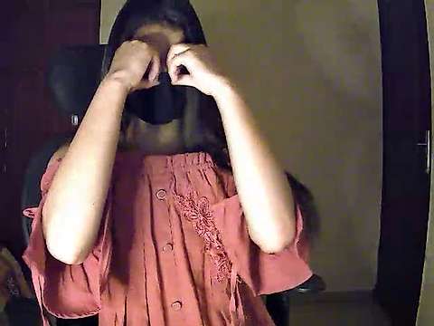 Kareena_ naked stripping on cam for live sex video chat