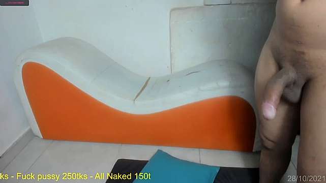 la_bebaaa naked stripping on cam for live sex video chat
