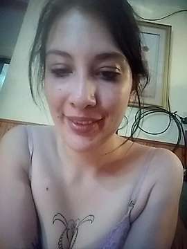 LaEmperatrix naked stripping on cam for live sex video chat