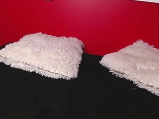 liah-cross naked in her Live Sex Chat