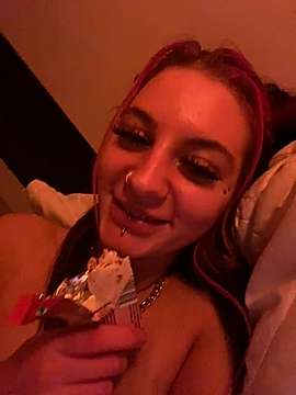 lyshxxx naked stripping on cam for live sex video chat