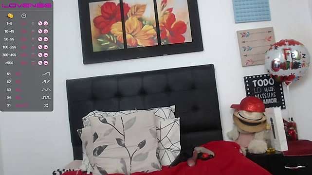 matureluna naked stripping on cam for live sex video chat