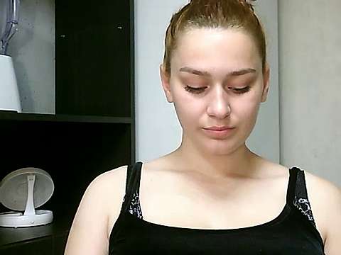 NelsYel12 naked stripping on cam for live sex video chat
