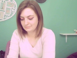 NicoleKit naked in her Live Sex Chat