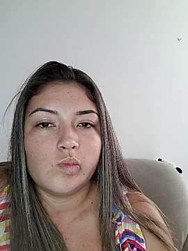 sofiafoxsex naked stripping on cam for live sex video chat
