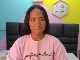 taylor-sofia naked in her Live Sex Chat
