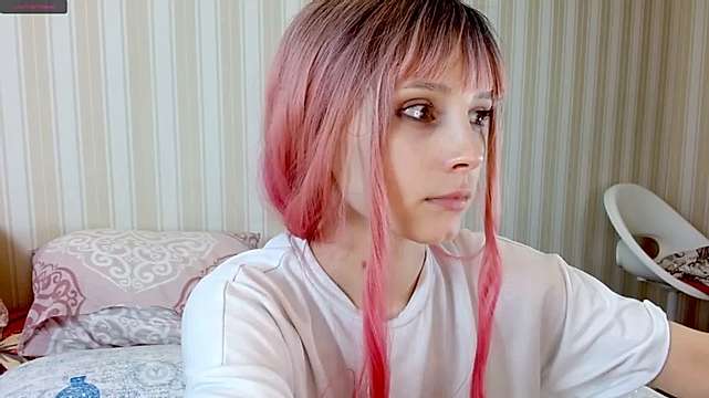 Tearsofpassion naked stripping on cam for live sex video chat