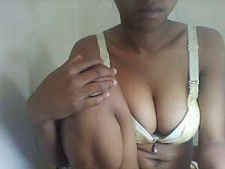 tsyhafoi naked stripping on cam for live sex video chat