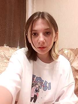 Yarosslavaa naked stripping on cam for live sex video chat