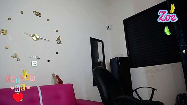 zoe_18_ naked stripping on cam for live sex video chat