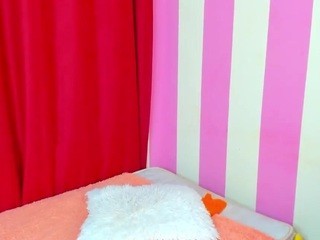 Annet naked in her Live Sex Chat