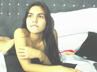 CamilaSexyy naked in her Live Sex Chat