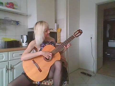 DarkRainbowFlower naked stripping on cam for live sex video chat