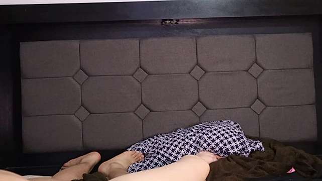 Eve_thesin naked stripping on cam for live sex video chat