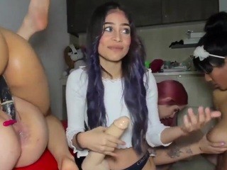 ? , ?SQUIRTS FREE ? ? naked in her Live Sex Chat