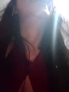 JessiFox naked stripping on cam for live sex video chat