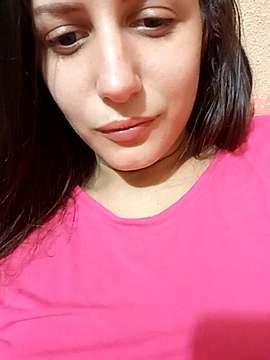 Karolina_polter naked stripping on cam for live sex video chat