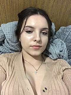 Kelley_Cheri naked stripping on cam for live sex video chat