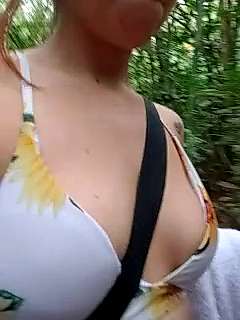 Mia_lolly naked stripping on cam for live sex video chat