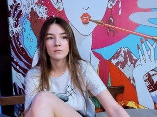 MillaSun naked in her Live Sex Chat