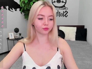 Mooonlight naked in her Live Sex Chat