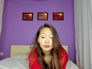 Mu-lan naked in her Live Sex Chat