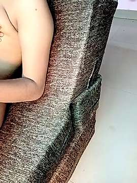 RasbHari90090Ra naked stripping on cam for live sex video chat