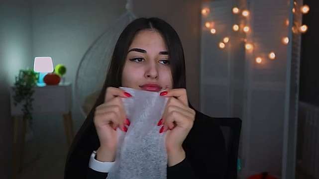 YourDearAliceee naked stripping on cam for live sex video chat