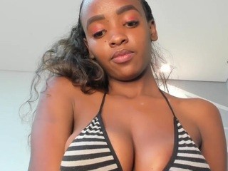 Agnes-lemoine naked in her Live Sex Chat