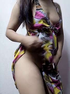 angggeeii naked stripping on cam for live sex video chat