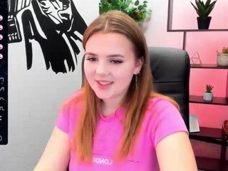 BoniBanni naked in her Live Sex Chat