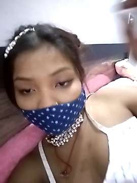 Honey_Chilly naked stripping on cam for live sex video chat