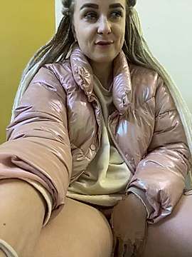 kate_mur naked stripping on cam for live sex video chat