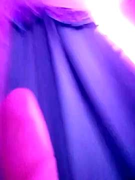 Little_Tata2 naked stripping on cam for live sex video chat