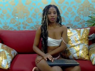 Marilyn-crown naked in her Live Sex Chat