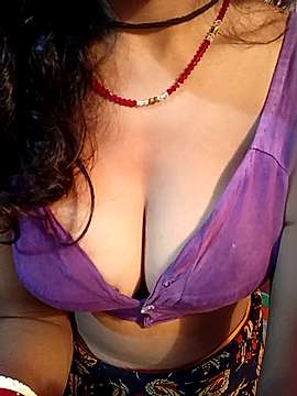 mnbpoizxcqwe naked stripping on cam for live sex video chat